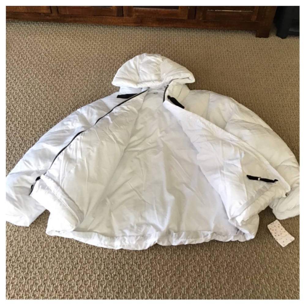 Free People Hailey White Hooded Puffer Coat.  NWT. - Picture 8 of 8